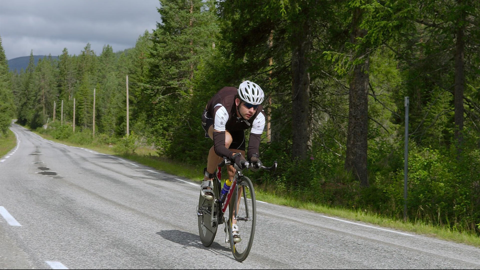 勇士主场逆转快船，库里第四节狂砍18分上演逆天翻盘，勇士打快船库里超远三分是哪一场